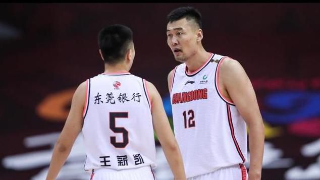 摸摸大扔子原著小说免费阅读